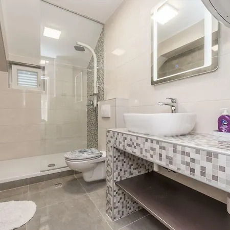 Zdenka Apartman