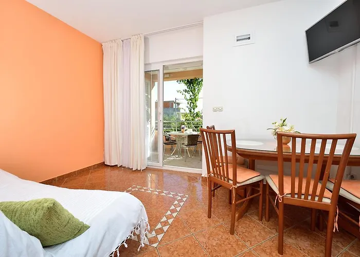 Zdenka Apartamento Pakoštane