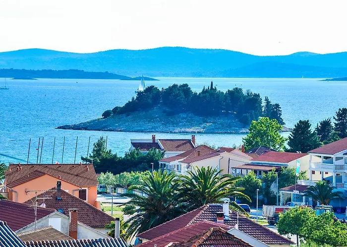 Zdenka Apartamento *