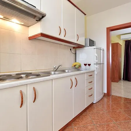 Zdenka Appartement Pakoštane